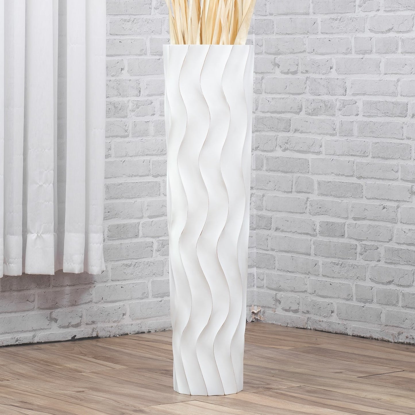 Large Mango Wood Floor Vase – Handcrafted Decorative Highlight from Thailand, 65 cm