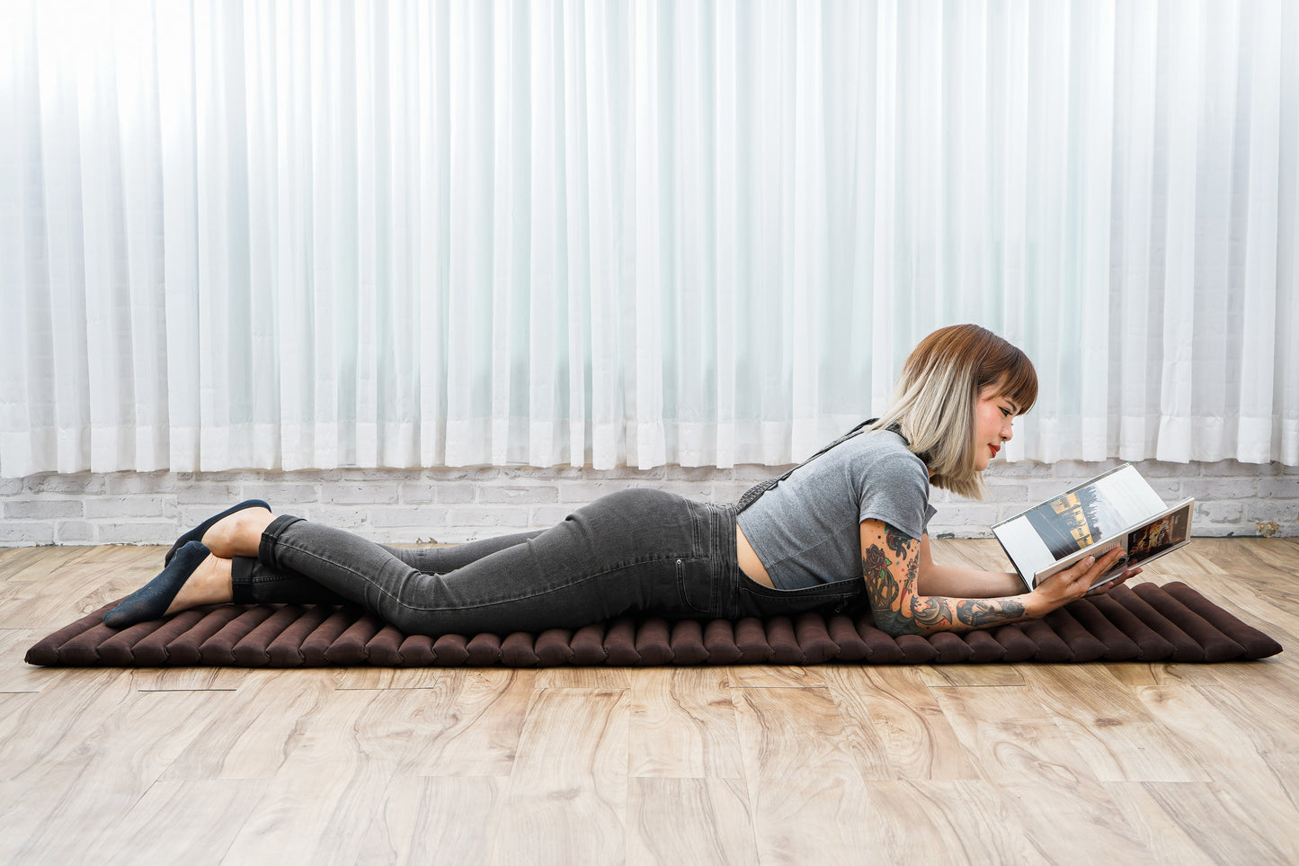 Kapok Roll-Up Mattress – Foldable Sleeping & Relax Mat with Cotton Cover for Home & Outdoor Use, Cl17 - Brown