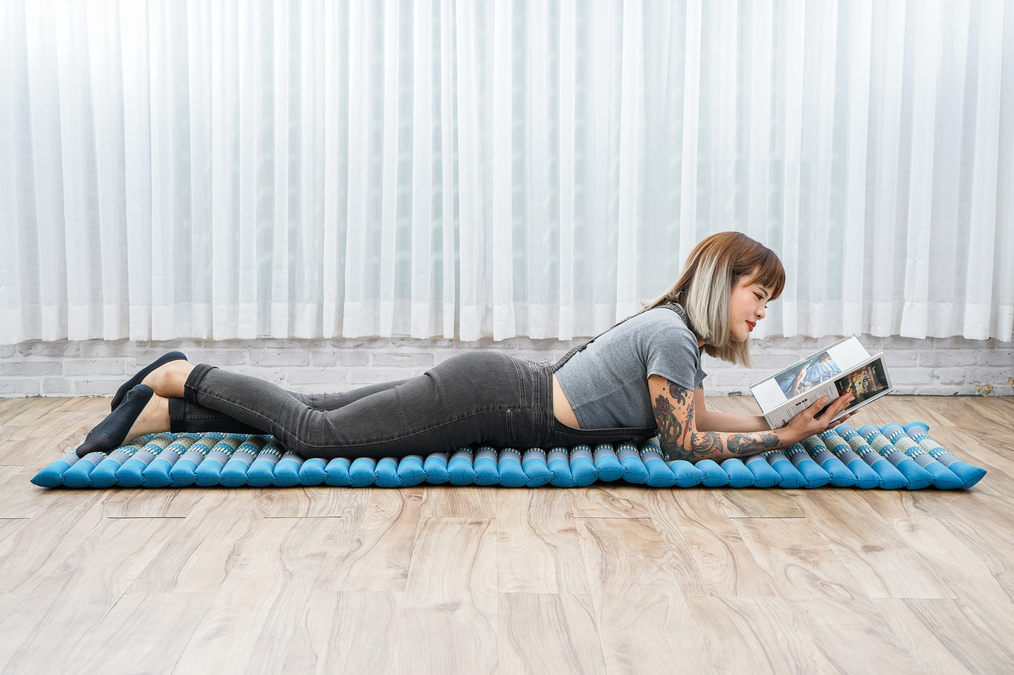 Kapok Roll-Up Mattress – Foldable Sleeping & Relax Mat with Cotton Cover for Home & Outdoor Use, Sf22 - Blue