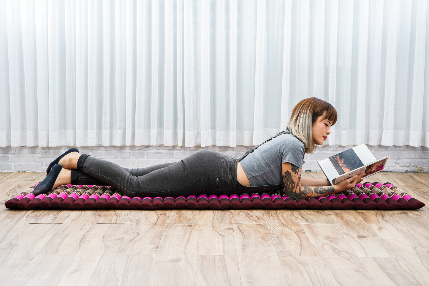 Kapok Roll-Up Mattress – Foldable Sleeping & Relax Mat with Cotton Cover for Home & Outdoor Use, Sf29 - Auburn, Pink