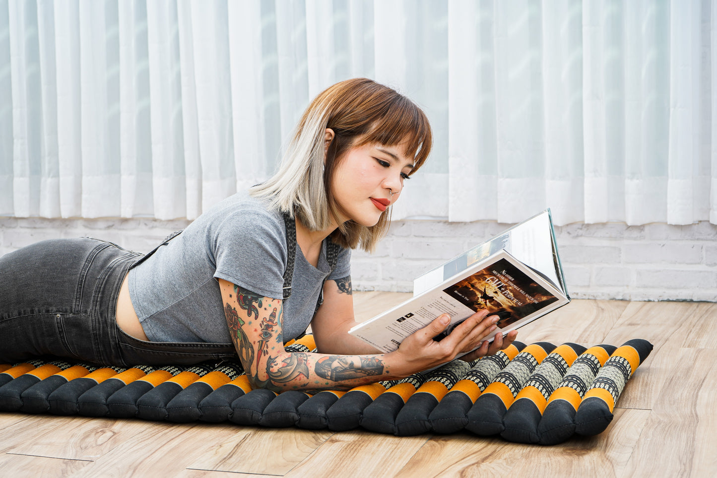Kapok Roll-Up Mattress – Foldable Sleeping & Relax Mat with Cotton Cover for Home & Outdoor Use, Sf03 - Black, Orange