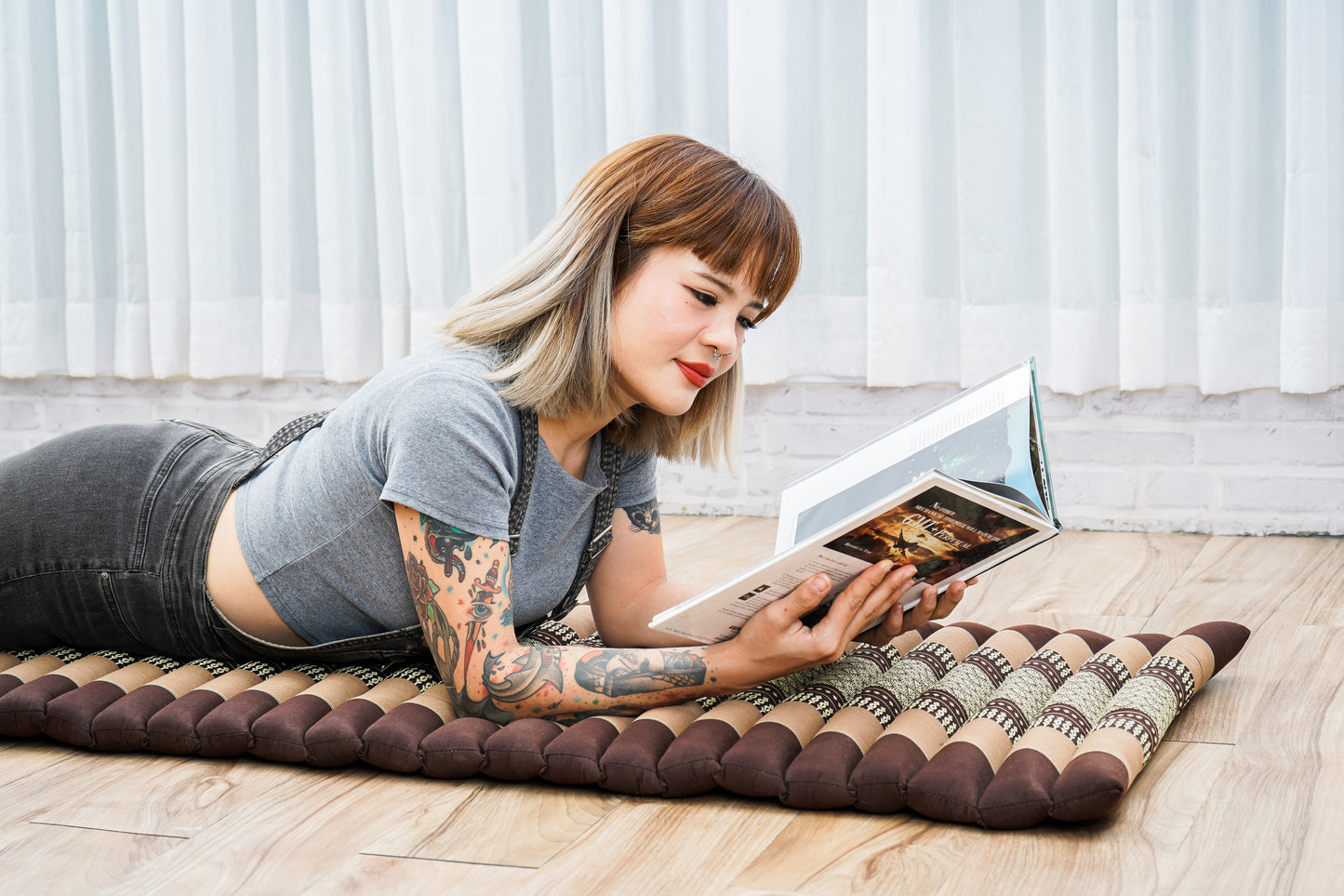 Kapok Roll-Up Mattress – Foldable Sleeping & Relax Mat with Cotton Cover for Home & Outdoor Use, Sf10 - Brown