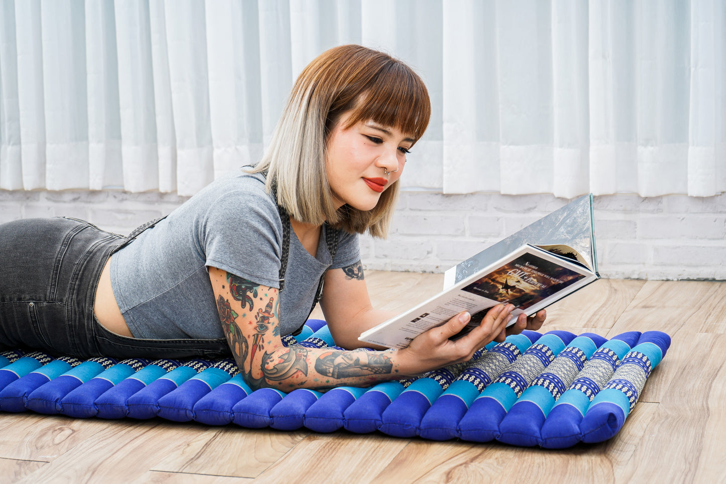 Kapok Roll-Up Mattress – Foldable Sleeping & Relax Mat with Cotton Cover for Home & Outdoor Use, Sf28 - Blue