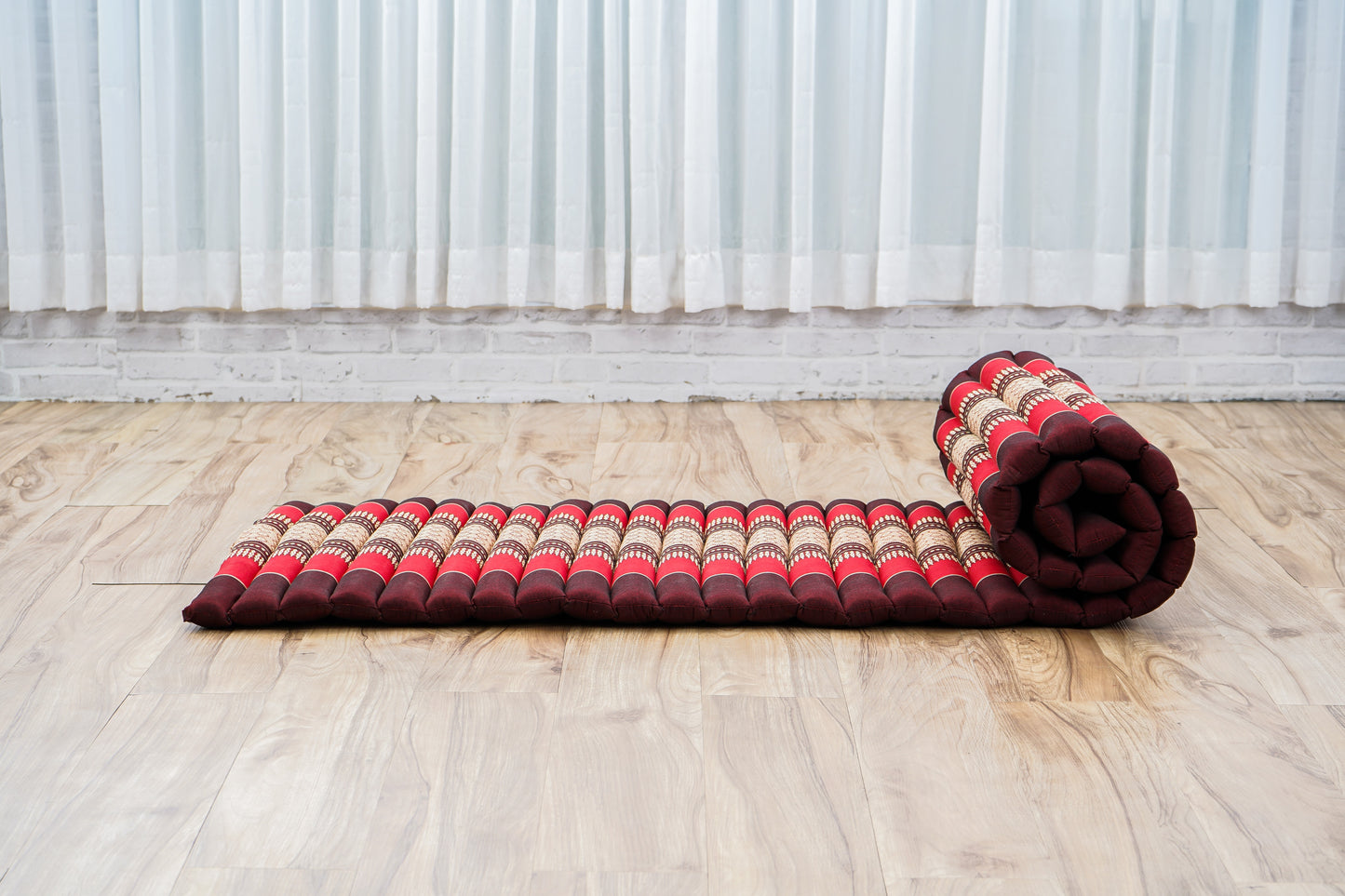 Kapok Roll-Up Mattress – Foldable Sleeping & Relax Mat with Cotton Cover for Home & Outdoor Use, Sf24 - Red, Brown