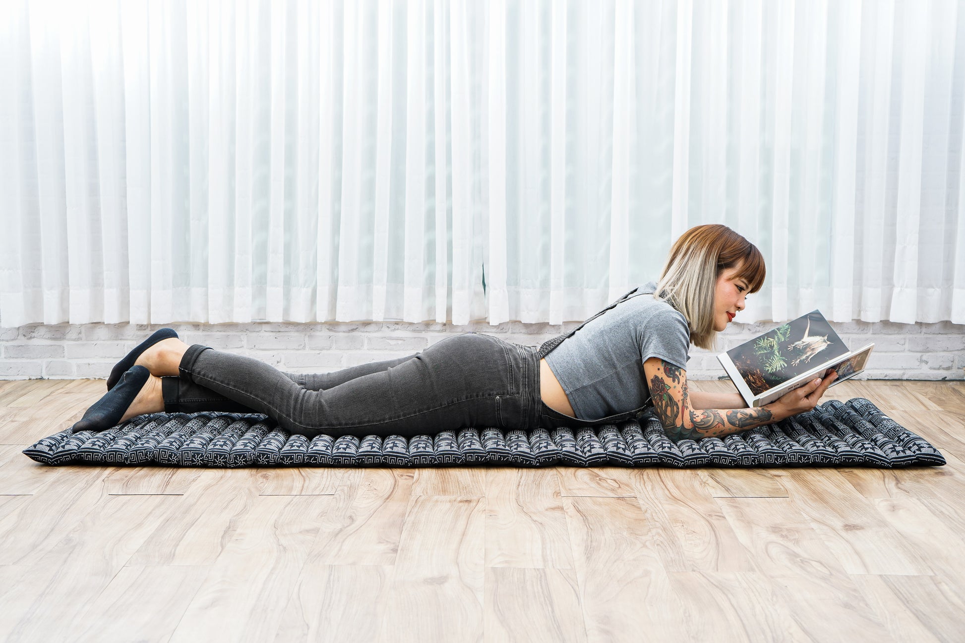 Kapok Roll-Up Mattress – Foldable Sleeping & Relax Mat with Cotton Cover for Home & Outdoor Use, Cbt4 - Black