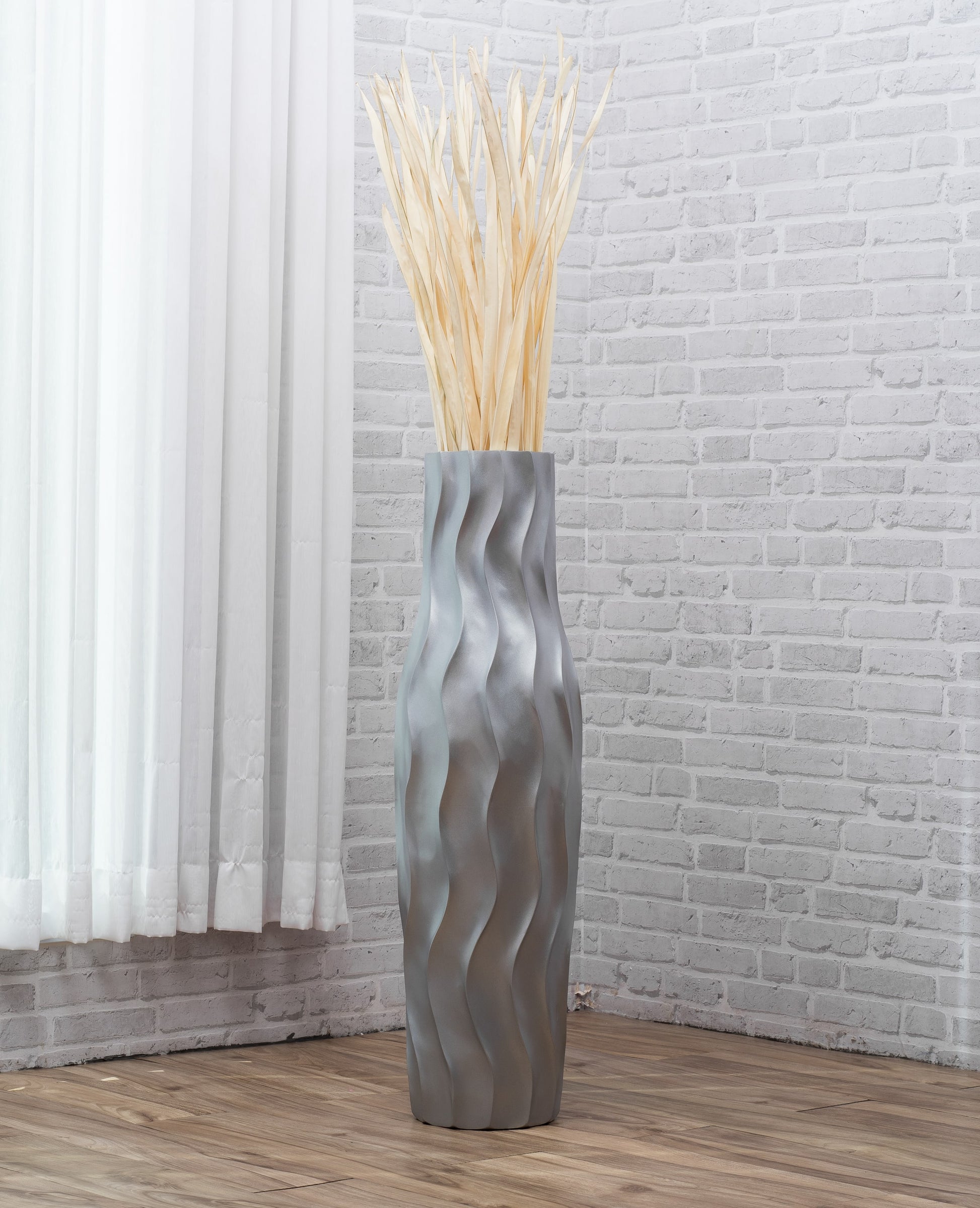 Large Mango Wood Floor Vase – Handcrafted Decorative Highlight from Thailand, 85 cm