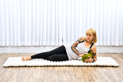 Yoga Roll Cushion – Compact Kapok Bolster & Meditation Pillow with Cotton Cover, Cl23 - Green