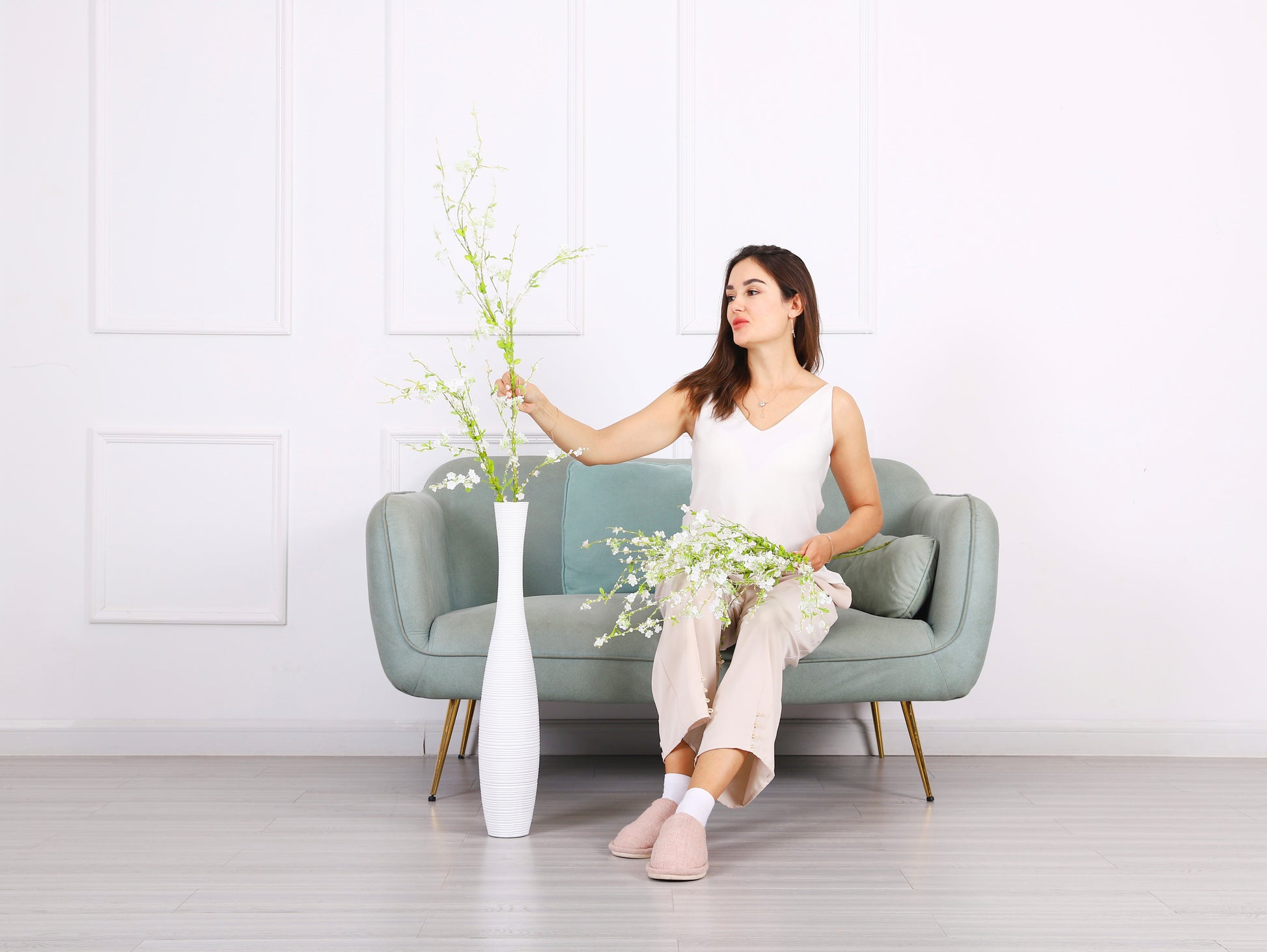 Large Resin Floor Vase – Stylish Waterproof Vase for Fresh & Dried Flowers, 65 cm