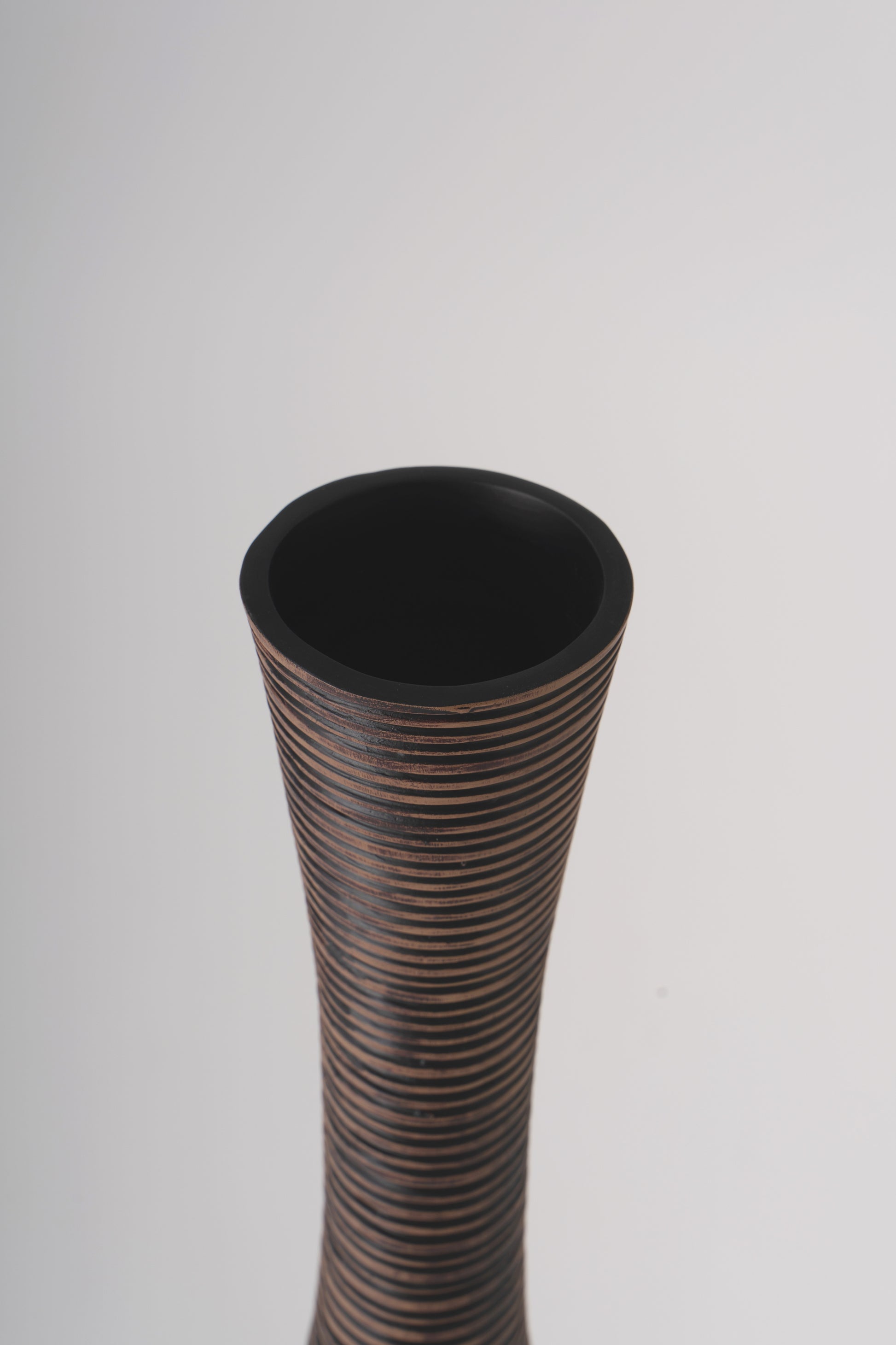 Large Resin Floor Vase – Stylish Waterproof Vase for Fresh & Dried Flowers, 85 cm